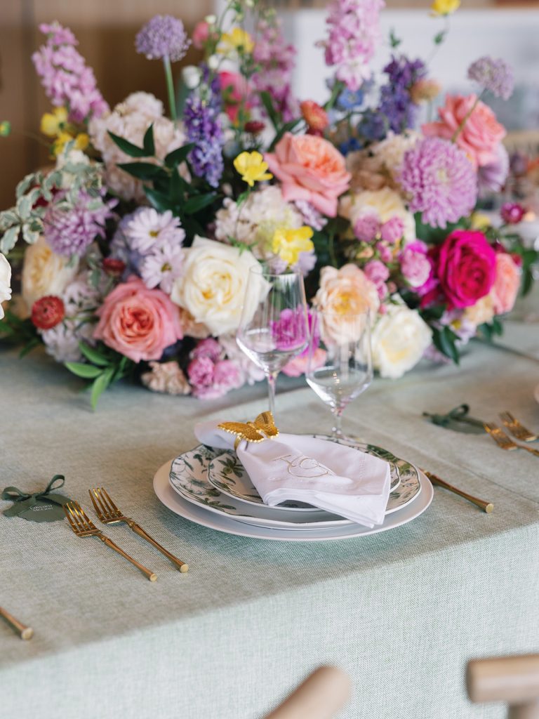 Nicole-Trevor_Dallas-Arboretum-Wedding_The-Lockharts-93_websize.jpg