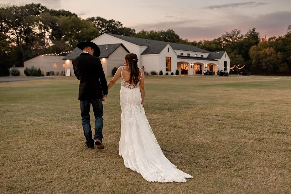 Sorelle - The Meadow on Deer Creek