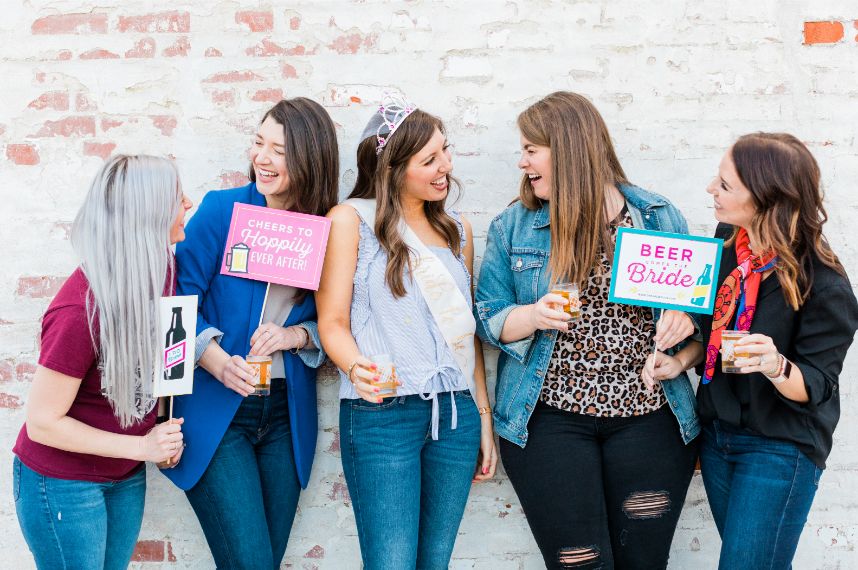 bachelorette party themes