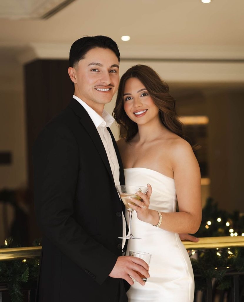 The Future Holguins holding cocktails and smiling at Hotel Paso del Norte reception