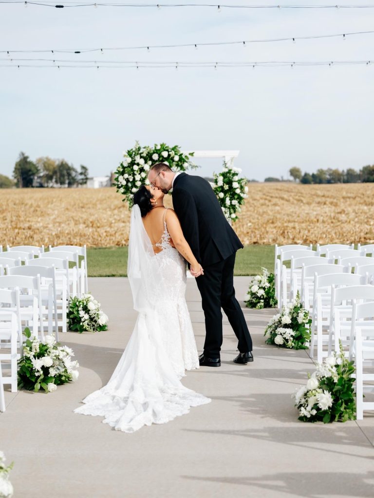 Iowa outdoor wedding venue