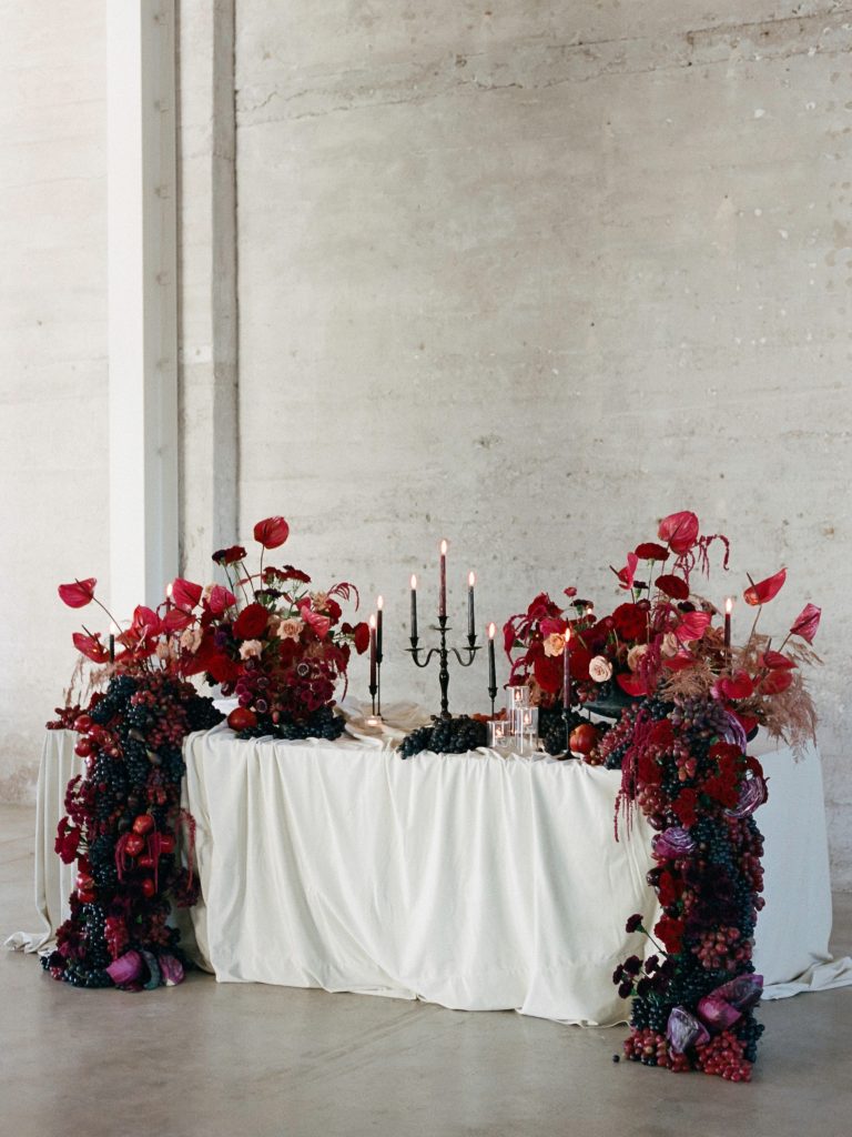 7380-Tay-Danay-Photography-Dark-Sweetheart-Table-Full-Wide-Grape-Columns-1-scaled.jpg