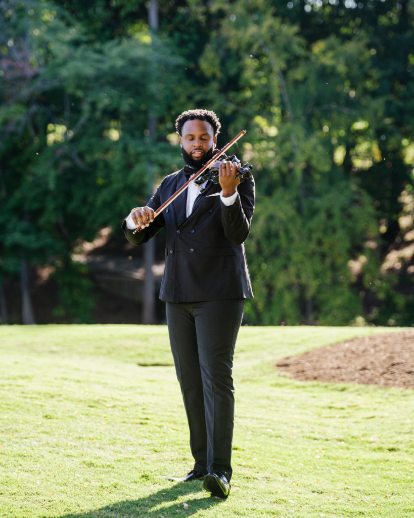 WeWantCooper live violinist