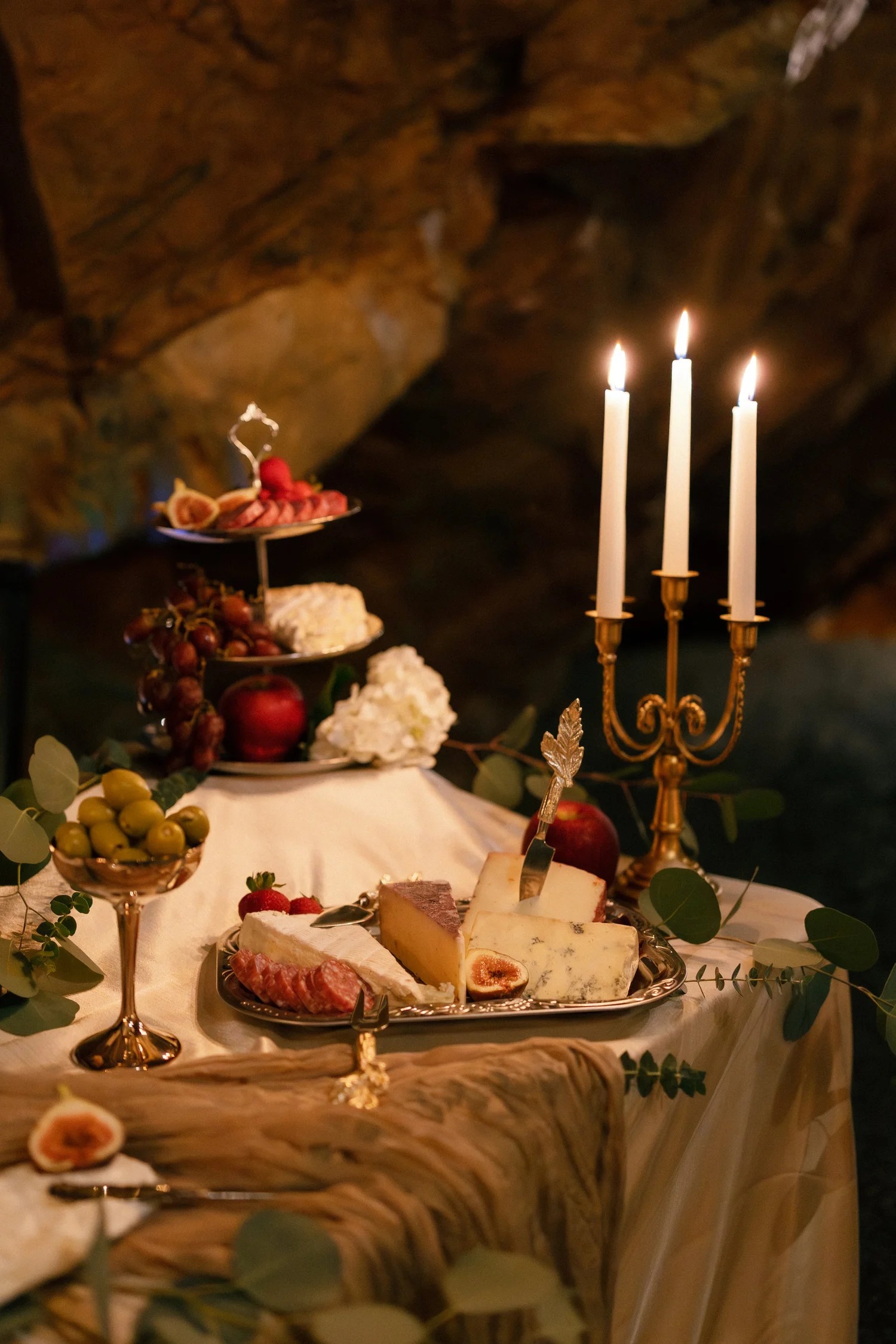 Grazing table details