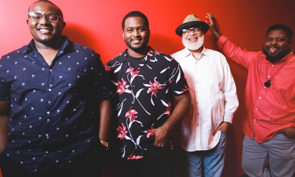 Anthony Saxson Entertainment band members posing together.