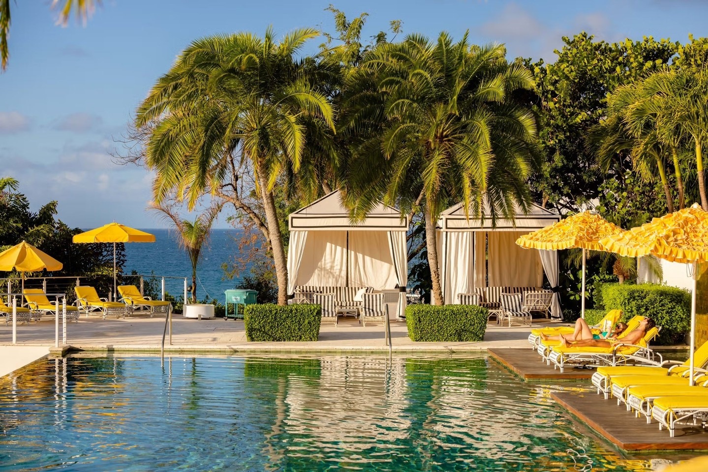 pool cabana in the Caribbean planned by a travel agent