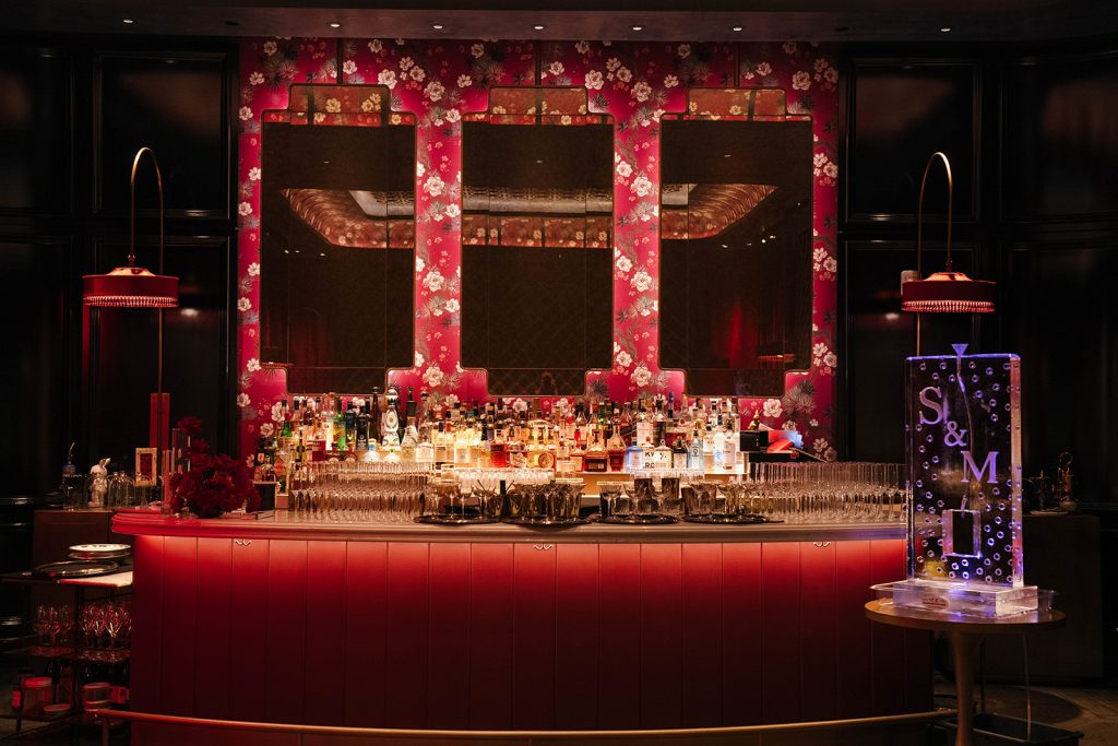 Luxury wedding bar