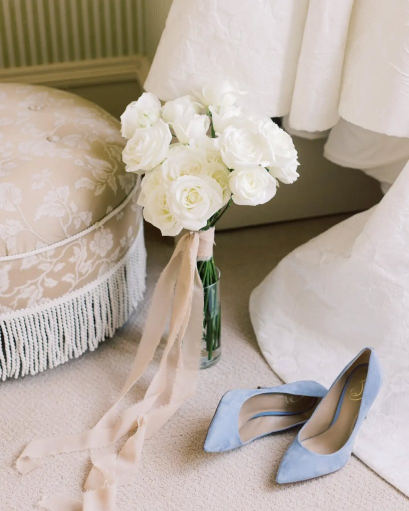 detail photo dress close up something blue northern virginia photographer