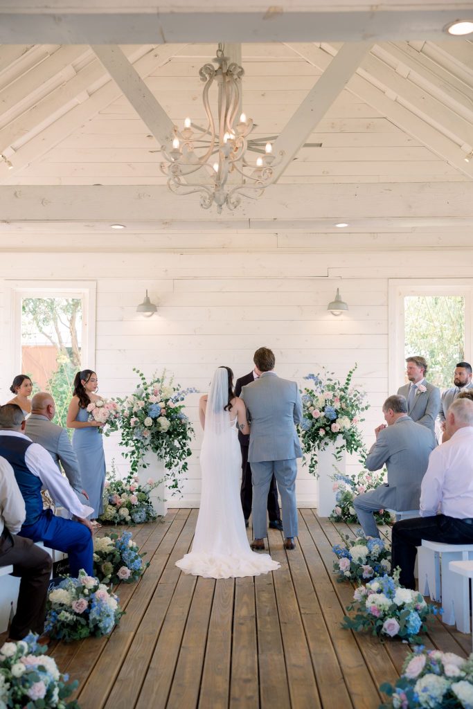 WeddingLMP-315-1.jpg