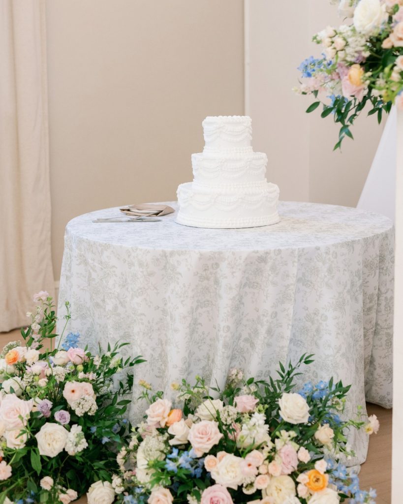 three tiered vintage piping wedding cake